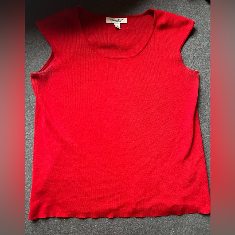 Beautiful Red Top!